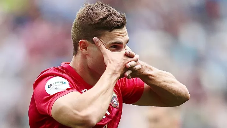 Мусаев: «Тайфун? Без разницы погода. Главное - возможность сыграть за Россию»