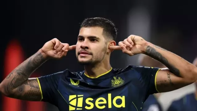 Манчестер Сити, Ньюкасл