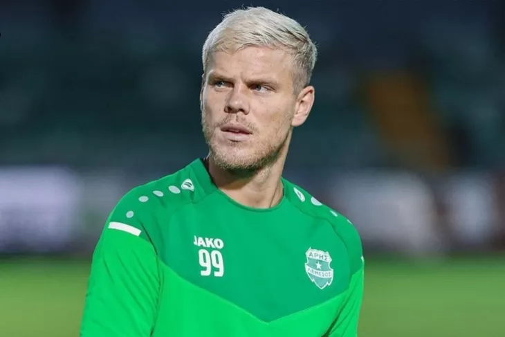 Властимил Петржела, Александр Кокорин