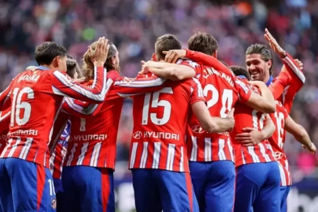 Манчестер Юнайтед, Атлетико