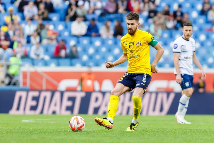 ФК Динамо Москва, ФК Ростов