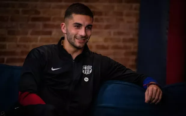 Барселона, Астон Вилла