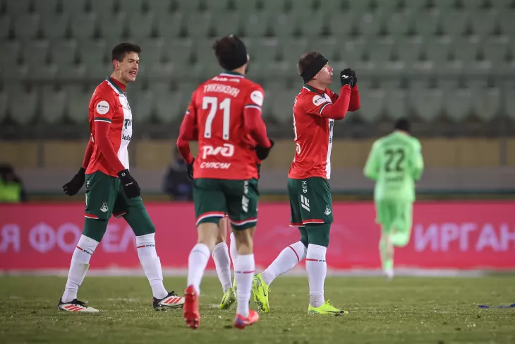 ФК Локомотив Москва, ФК Ахмат