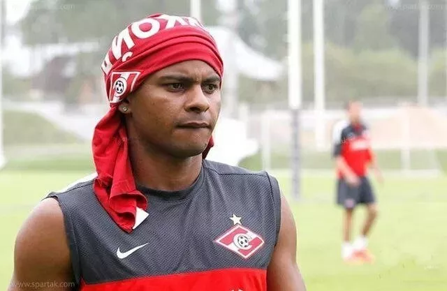 ФК Спартак Москва, Ари