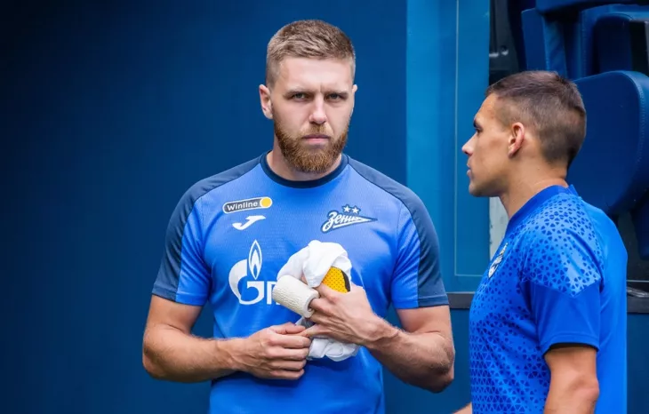 ФК Зенит, ФК Крылья Советов