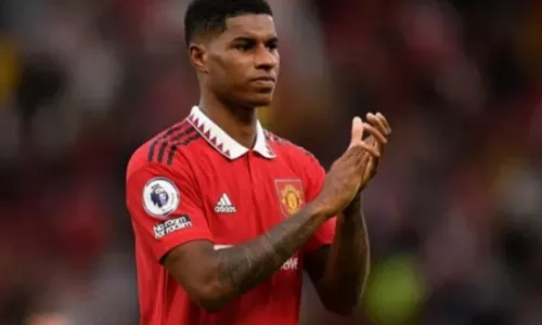 Манчестер Юнайтед, Астон Вилла