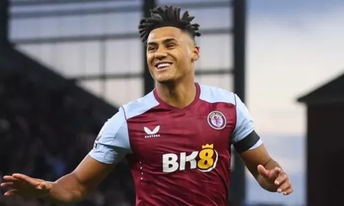 Ливерпуль, Астон Вилла