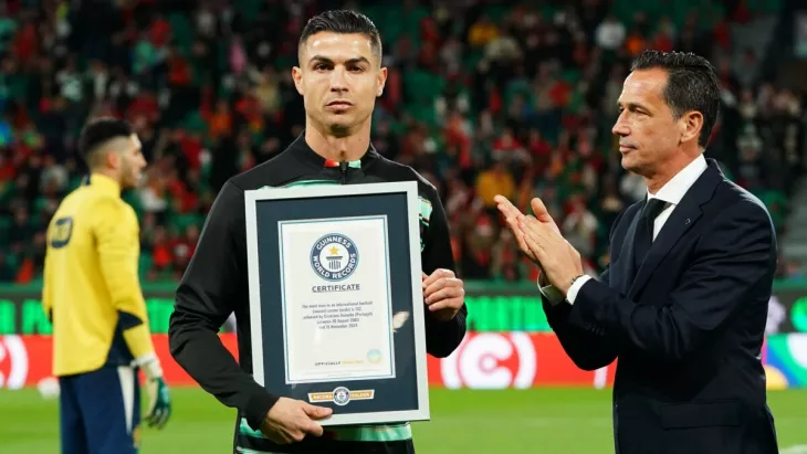 Аль-Наср, Криштиану Роналду