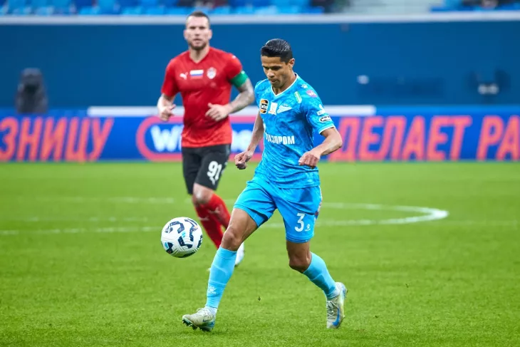 ФК Зенит, Дуглас Сантос