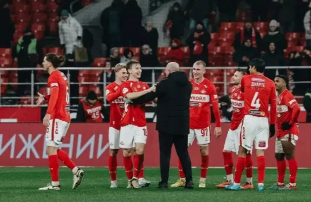 ФК Спартак Москва, ФК Крылья Советов