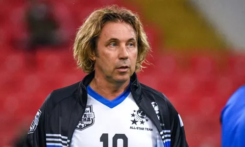 Алавес, Александр Мостовой