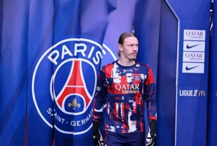 ПСЖ, Матвей Сафонов