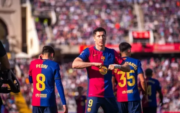 Барселона, Роберт Левандовски