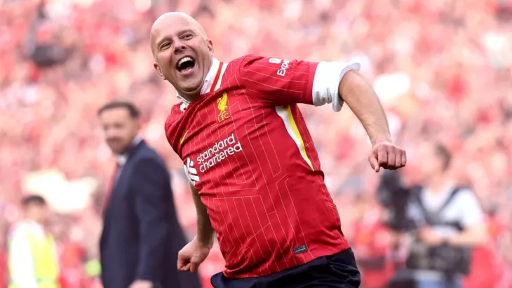 Ливерпуль, Байер