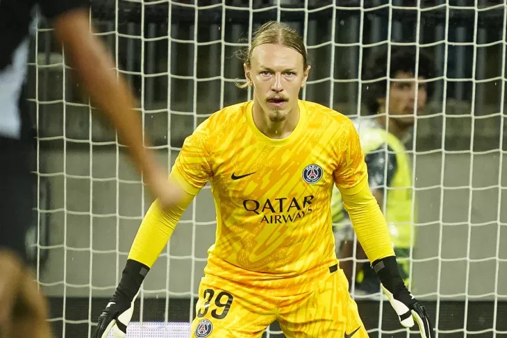 ПСЖ, Матвей Сафонов