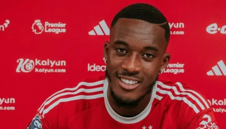 Ноттингем Форест, Манчестер Юнайтед