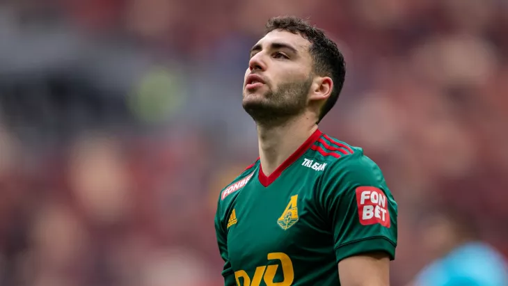 ФК Локомотив Москва, Црвена Звезда