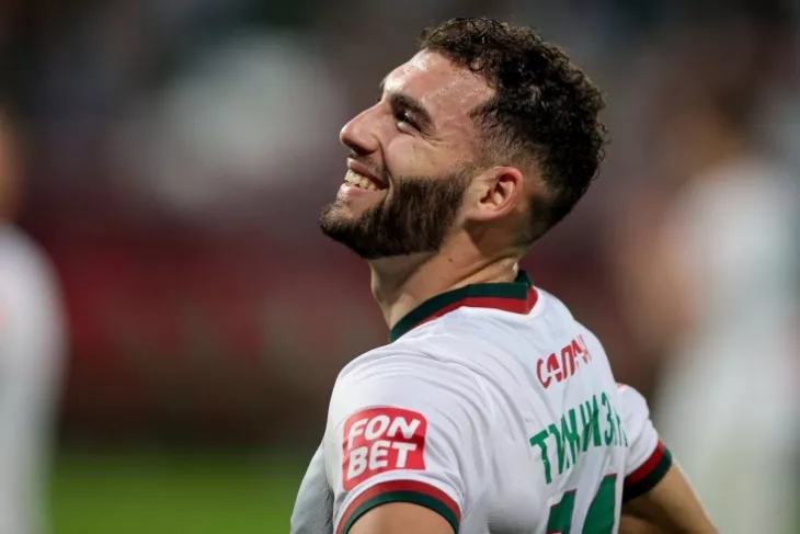 Црвена Звезда, Наир Тикнизян