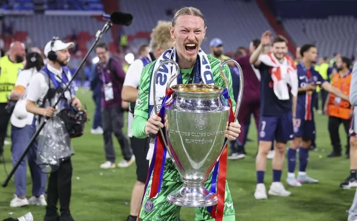 ПСЖ, Монако