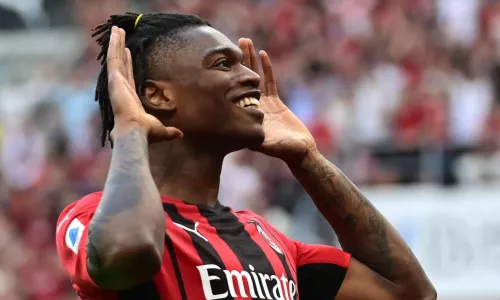 Ливерпуль, Милан