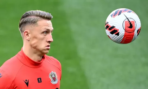 Манчестер Юнайтед, Ницца