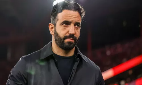 Манчестер Юнайтед, Астон Вилла