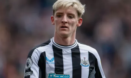 Ливерпуль, Ньюкасл