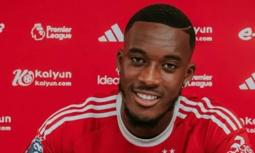 Ноттингем Форест, Манчестер Юнайтед