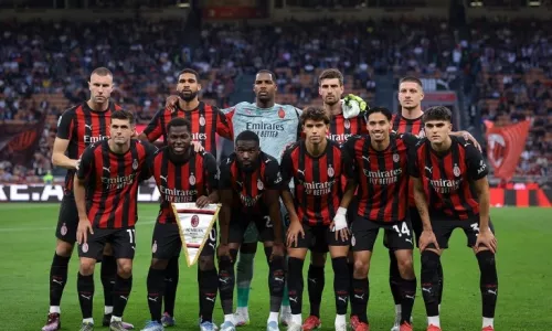 Милан, Массимилиано Аллегри