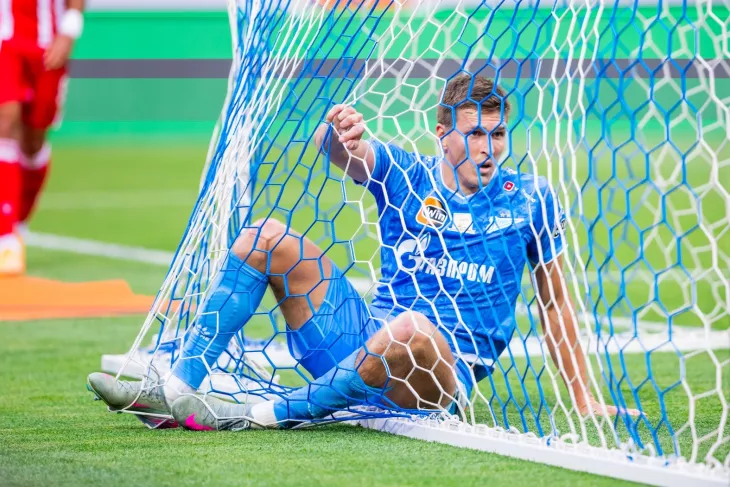 ФК Зенит, Црвена Звезда