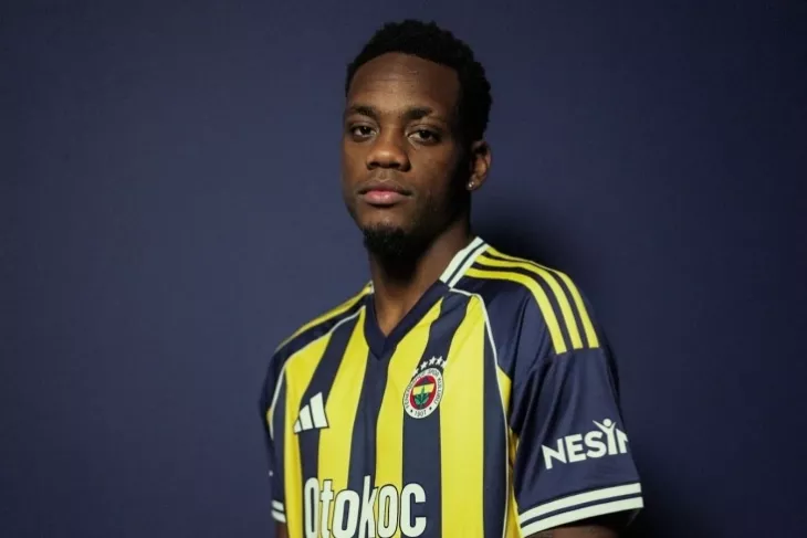 Аль-Наср, Фенербахче