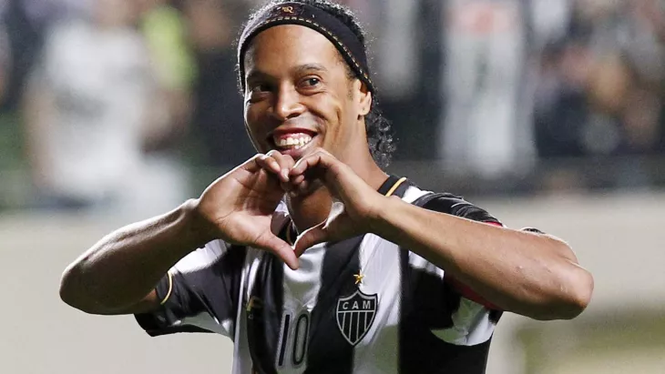 Деку, Роналдиньо