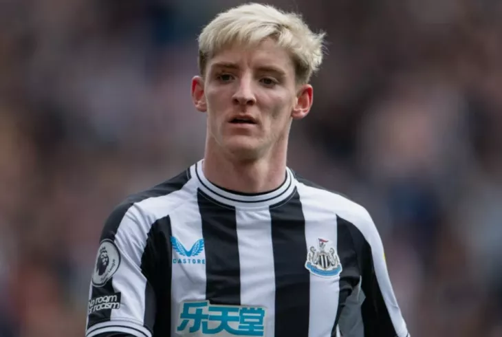 Ливерпуль, Ньюкасл