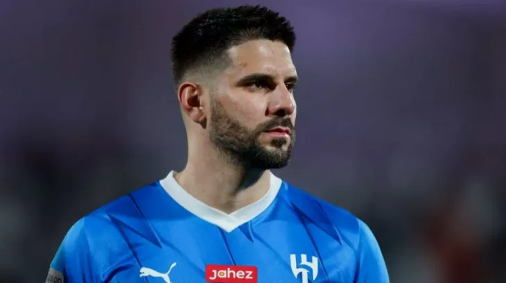 Аль-Хиляль, Ньюкасл