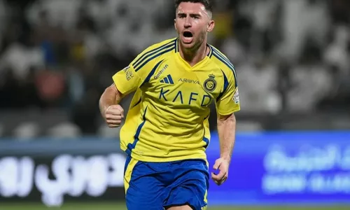 Аль-Наср, Ювентус