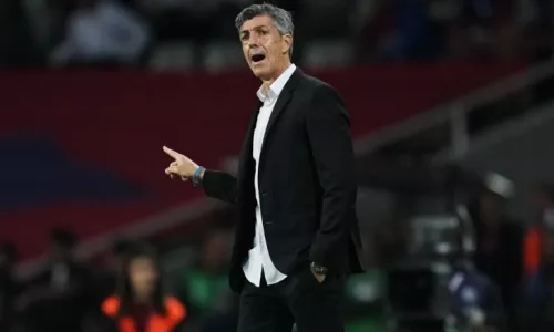 Аль-Шабаб, Иманоль Альгуасиль