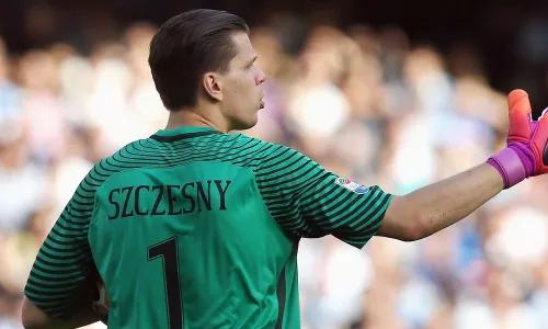 Барселона, Ювентус