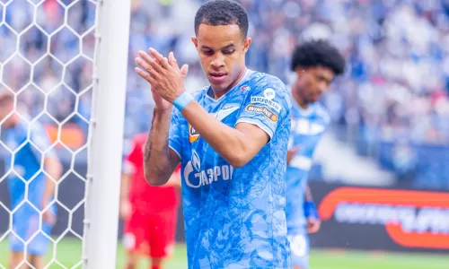 ФК Зенит, Евгений Латышонок