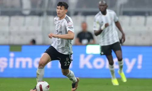 ФК Динамо Москва, Бешикташ