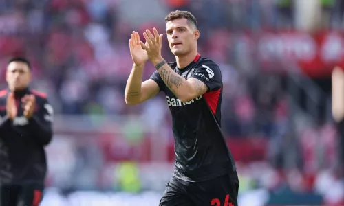 Байер, Эрик тен Хааг