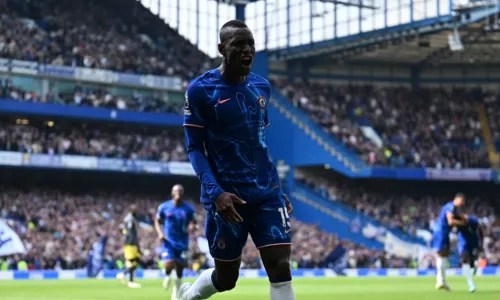 Ньюкасл, Челси