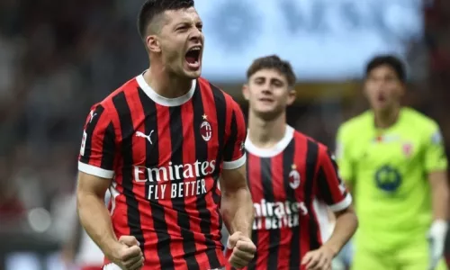 Милан, Лука Йович