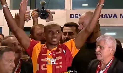 Галатасарай, Виктор Осимхен