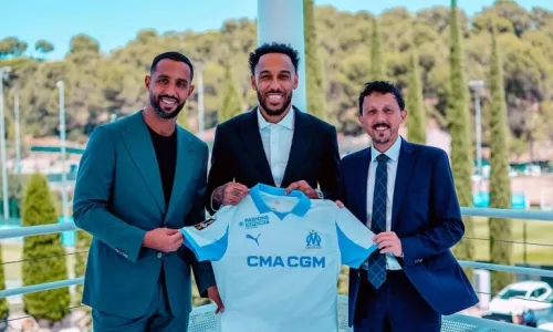 Марсель, Пьер-Эмерик Обамеянг