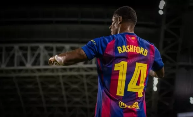 Барселона, Роберт Левандовски