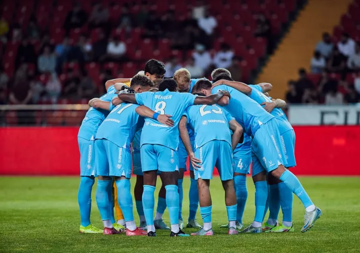 ФК Зенит, ФК Ахмат