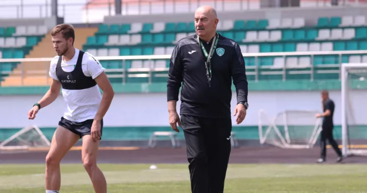 ФК Зенит, ФК Ахмат