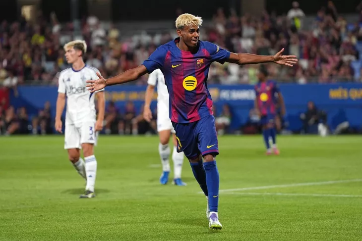 Барселона, Комо