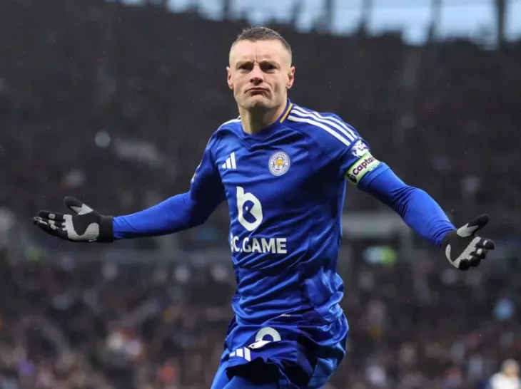 Наполи, Лестер