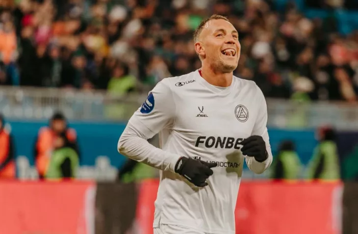 ФК Акрон, ПФК ЦСКА